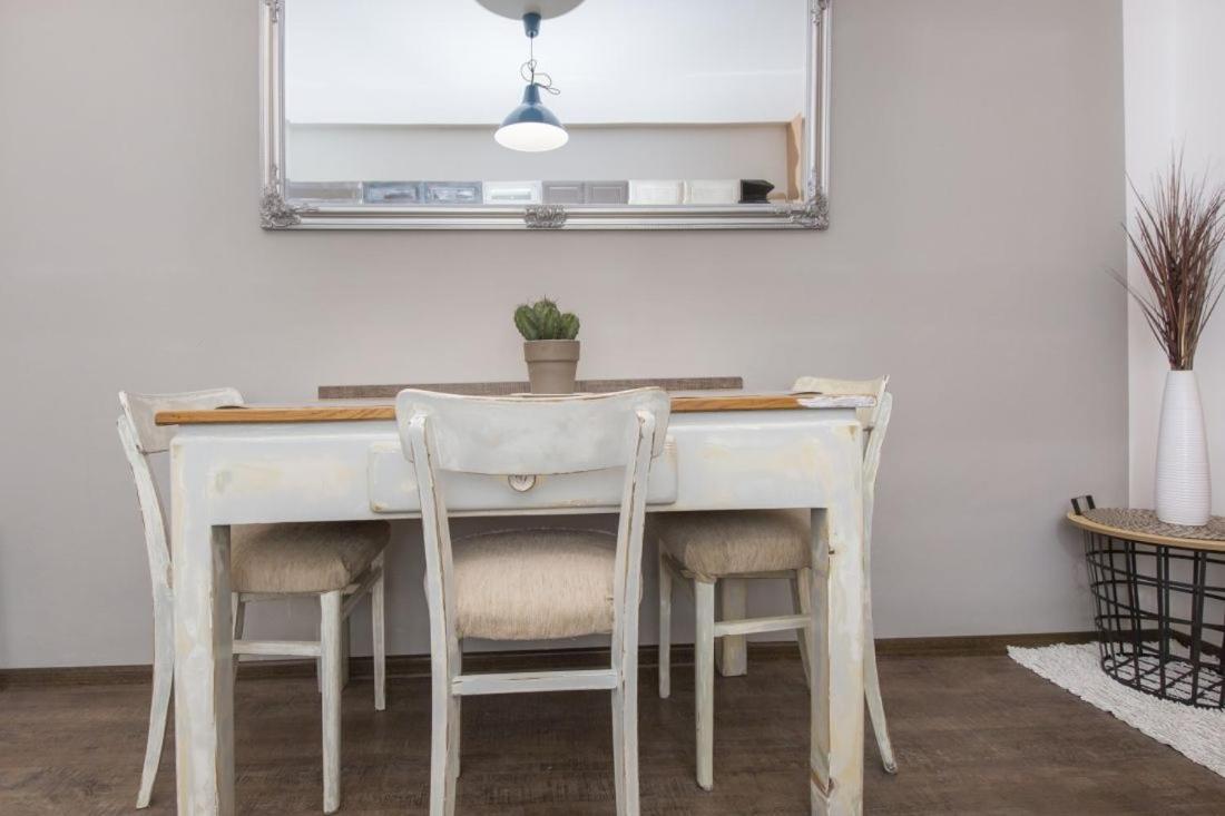 Apartments With Wifi Rabac, Labin - 17261 Rum bild